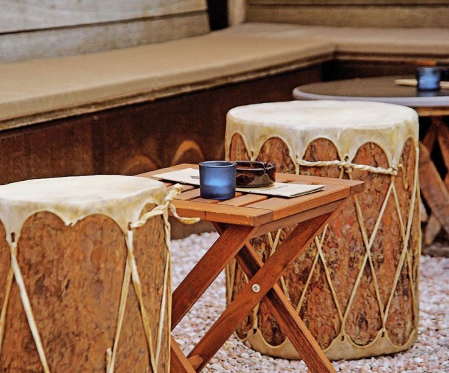 Sitzmöglichkeit im Gastgarten