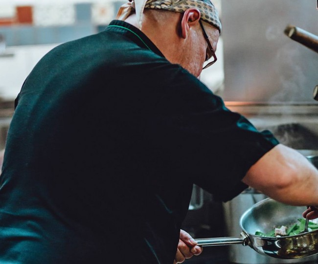 Chef Don Roberto beim Kochen